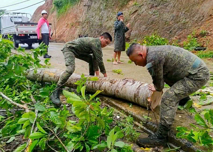 8 Dead In Davao Region Landslides After Days Of Heavy Rain