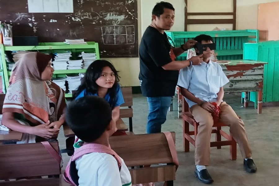 Sinolinding Leads Vision Screening Among Langgongan Elementary Students In Kapalawan