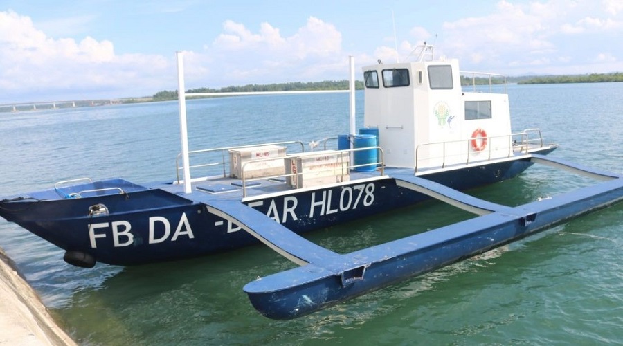 BFAR Turns Over New 62-Foot Tuna Handline Fiberglass Fishing Boat to Zamboanga Sibugay Fisherfolk