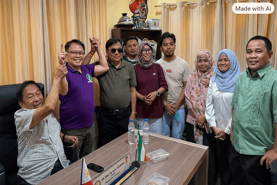 The photo shows Doctor Kadil Sinolinding, Jr. with Ligawasan Mayor Ismael ‘Boy Hashim’ Mama, Vice Mayor Jenaida Abas, and staff from their local government unit.